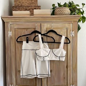 NWOT WWW workout set